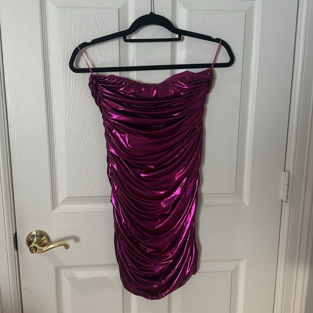 NWT ASTR Vibrant Pink Shimmer Dress mini bandage MEDIUM strapless - Picture 5 of 5